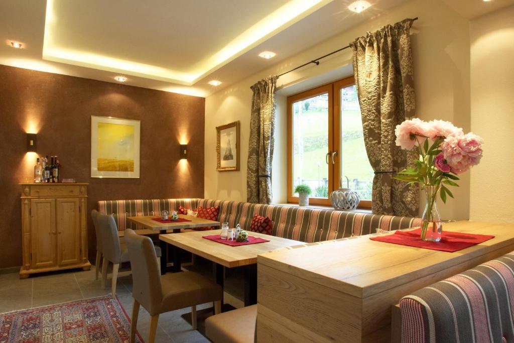 Noichl'S Hotel Garni Sankt Johann in Tirol Habitación foto